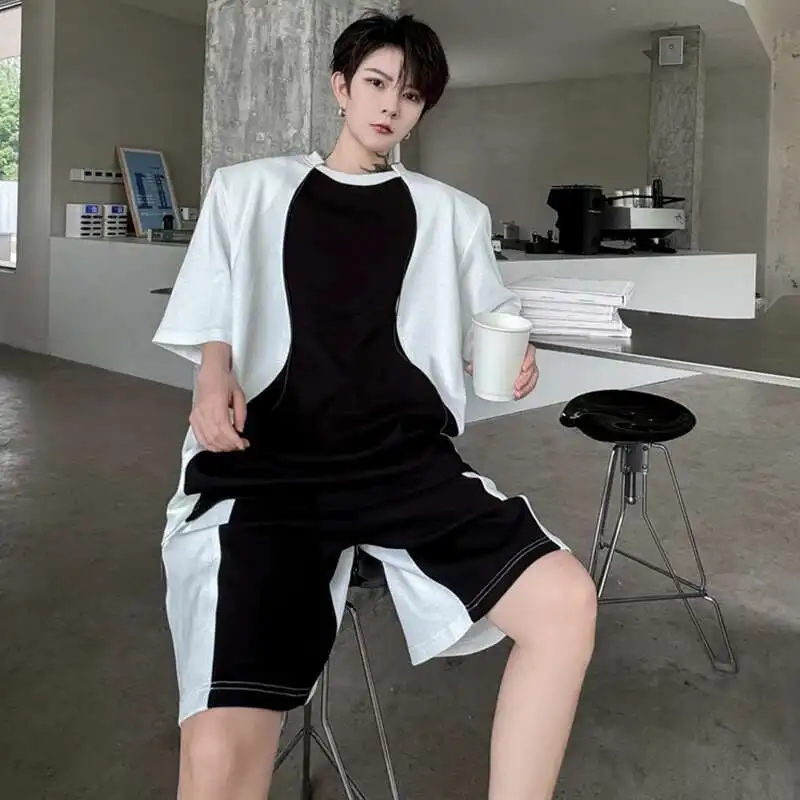 Men Color Contrast Shorts Set - Image 4